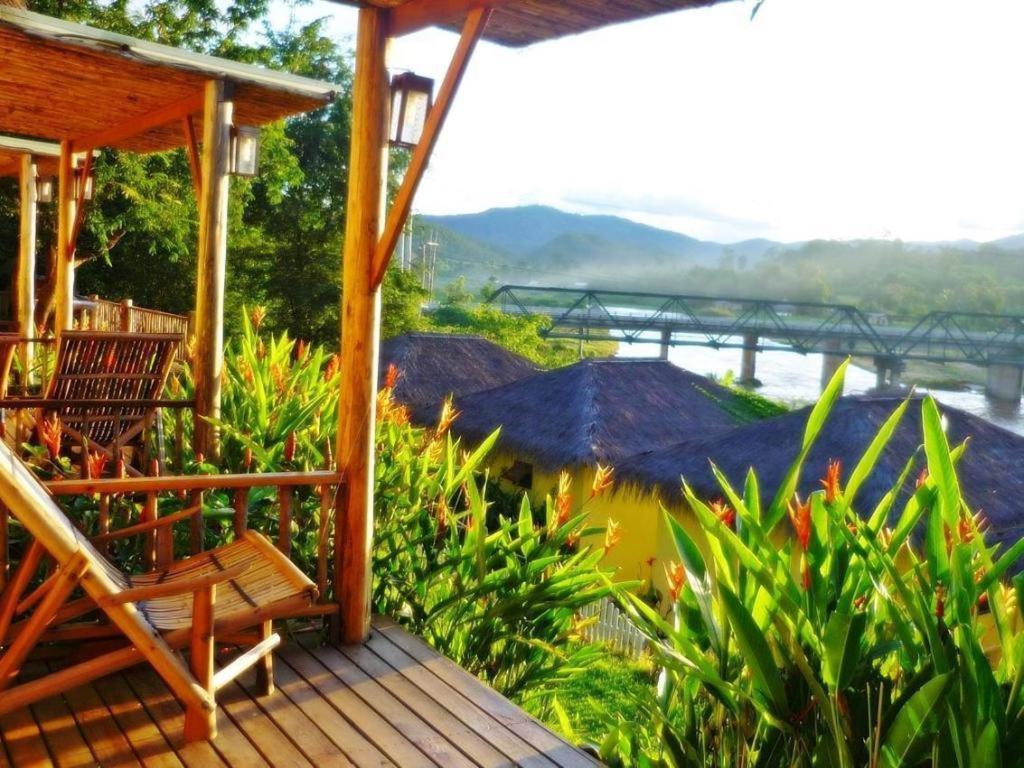 Him Naam Pai Resort Exterior photo