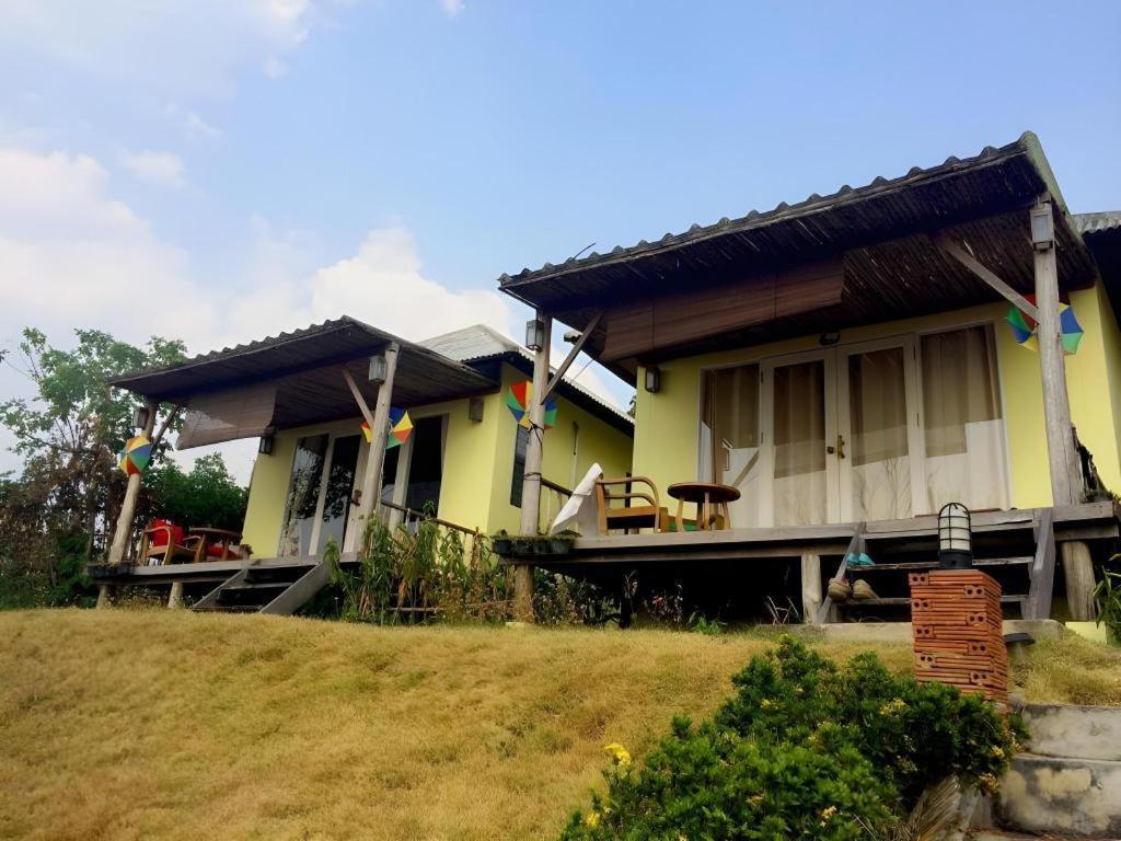 Him Naam Pai Resort Exterior photo